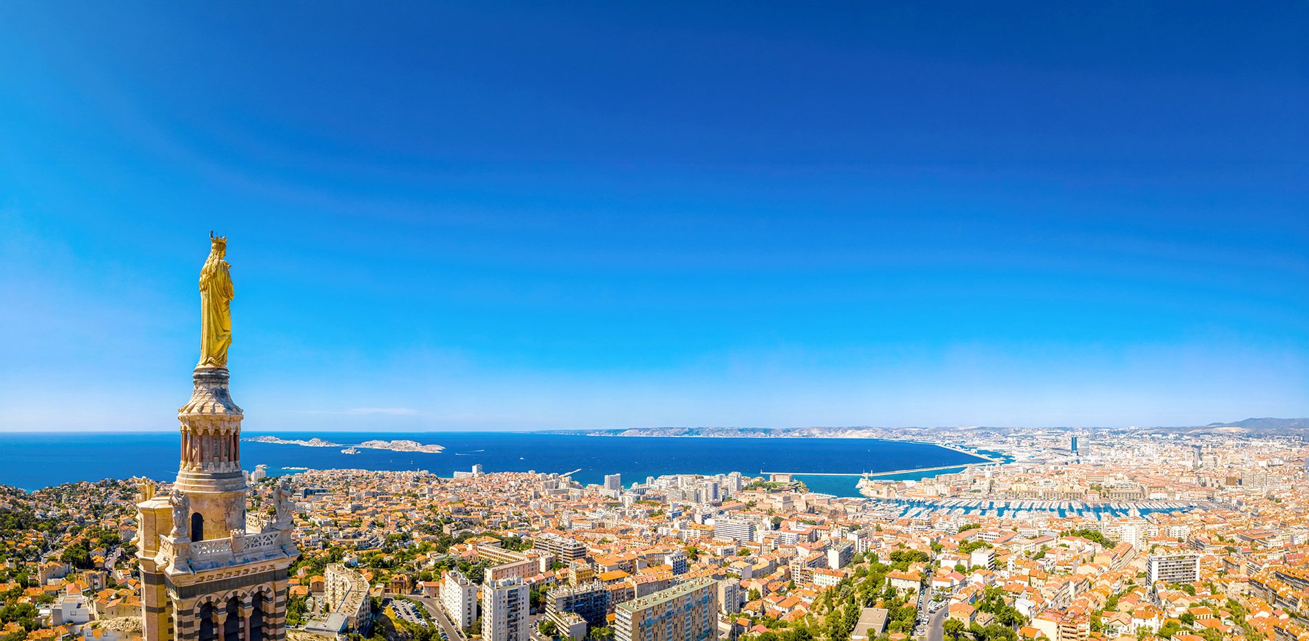 Notre Dame de la Garde et vue aérienne de Marseille